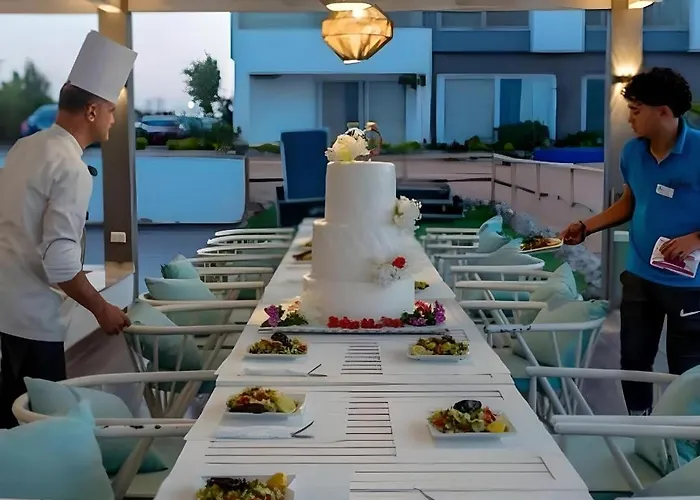 Bungalows All Inclusive Resort * Gurdaka
